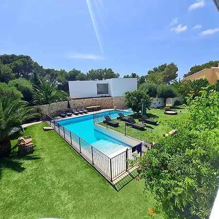 빌라 Galdana's House 칼라 갈다나